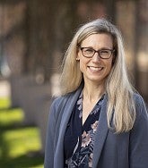 Laura Lee McIntyre headshot